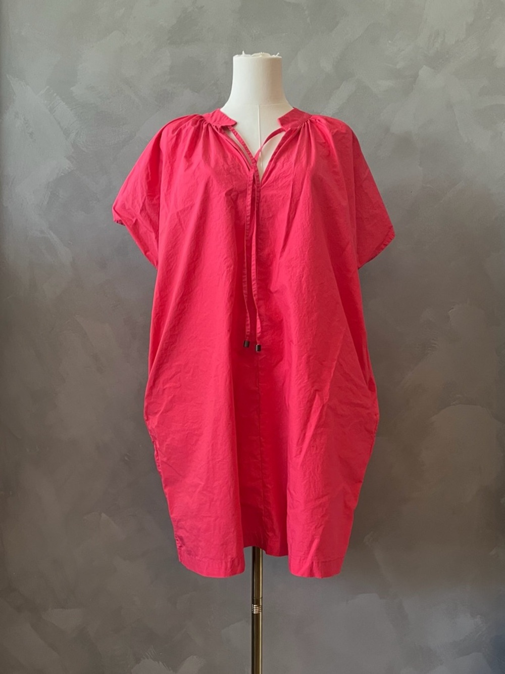 Momo I:42,Made in Italy 🇮🇹 Bright Pink Easy Tunic Dress Short Sleeve